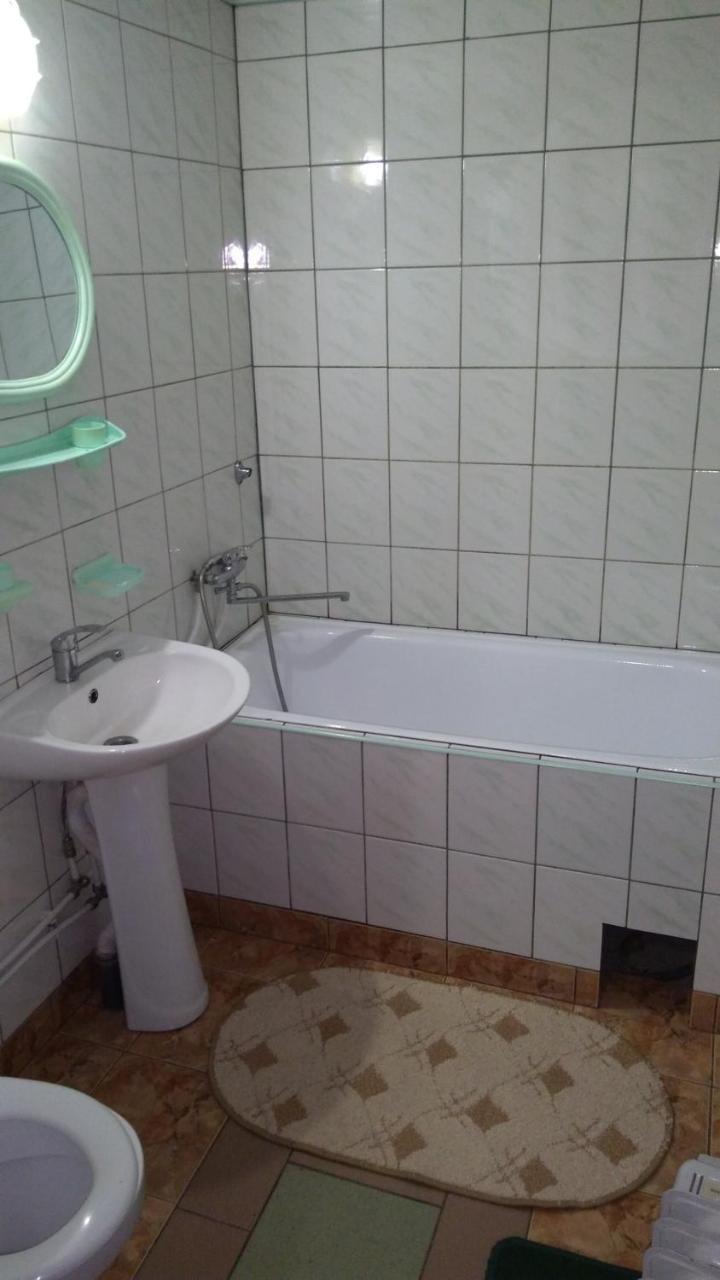 Apartamento Базилік Люкс Yaremche Exterior foto